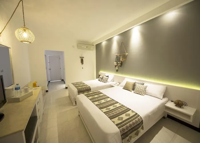 Meraki (adults Only) Otel 4*